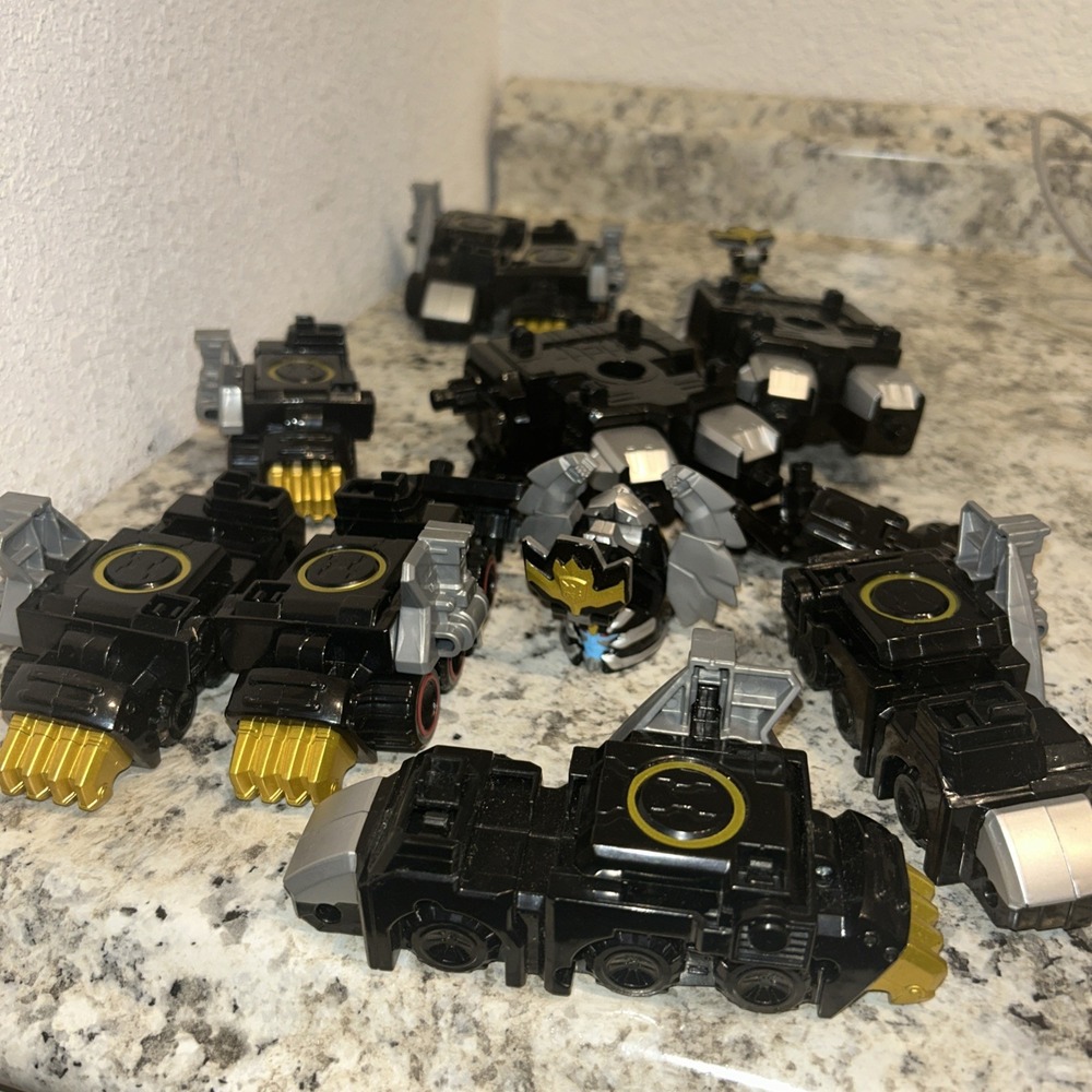 Power Rangers Megaforce Lion Mechazord & Robo Knight ZORD BUILDER 2013 Parts Lot